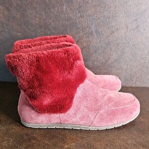 Vionic Plush Suade Leather Faux Fur Red Ankle Boots MAIZE Size 7